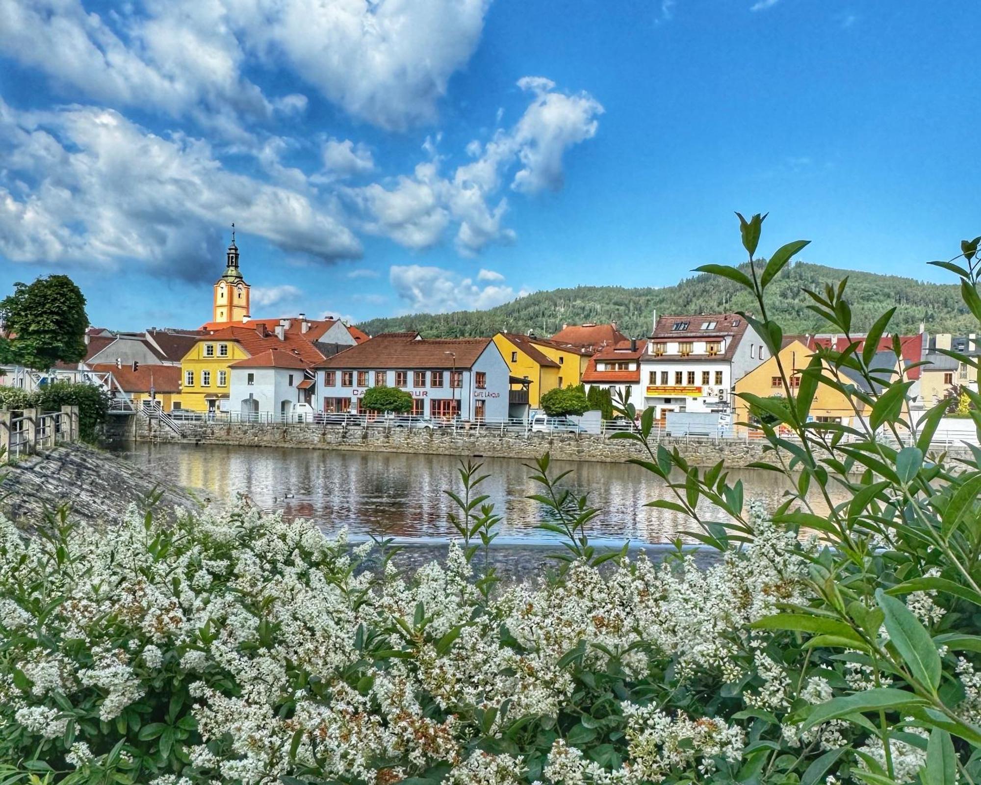 Apartmany Basta & Wellness Sušice Exteriör bild